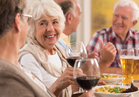 Feel-Good Friday: Happy Hour & Live Tunes